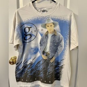 Vintage 1996 LEGEND GARTH BROOKS FRESH HORSES WORLD TOUR CONCERT T-SHIRT MENS Lg